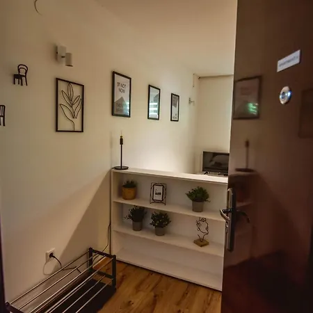 Ebus Apartment